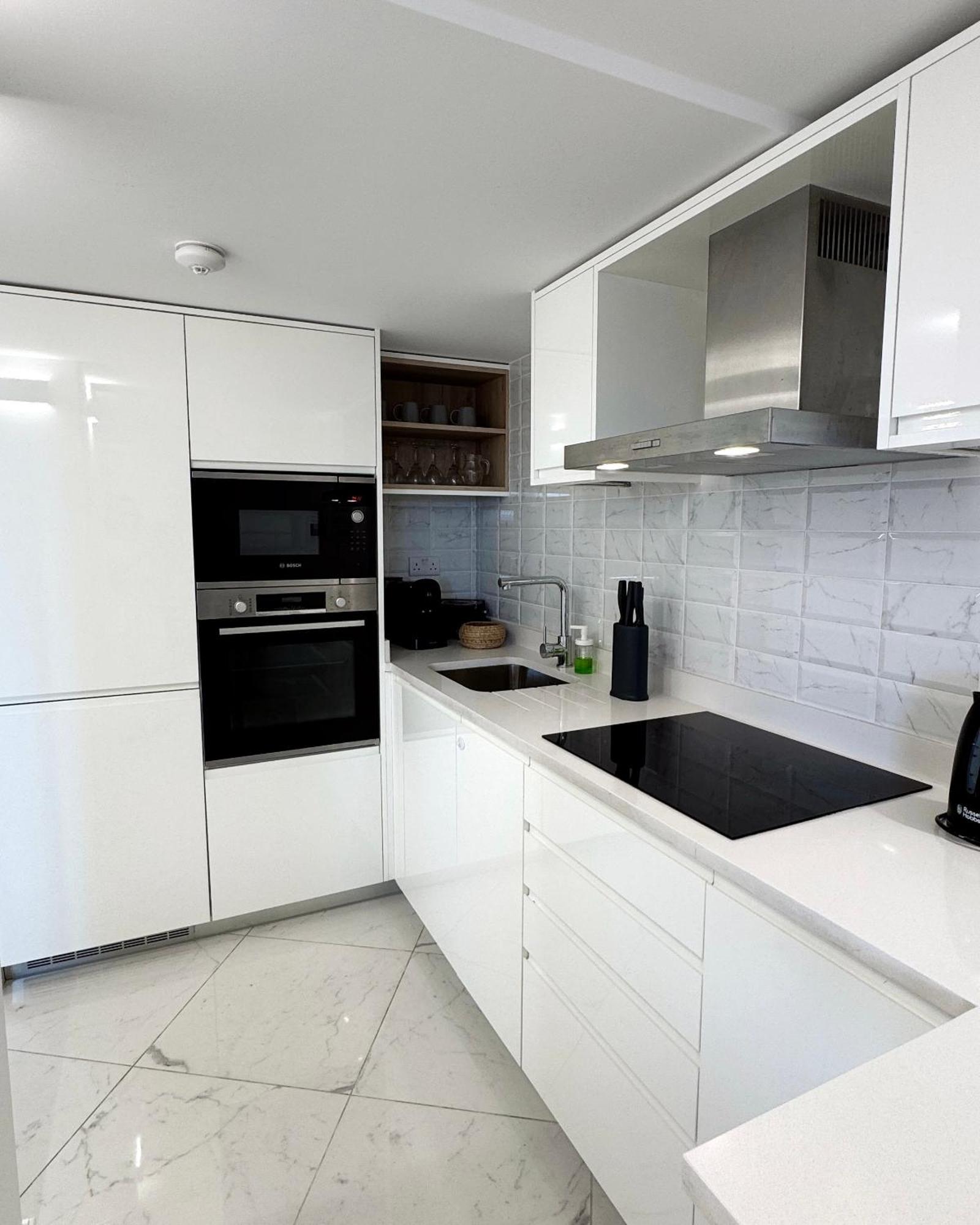 Unique Waterfront Duplex On The Mediterranean - Caleta, Catalan Bay Gibraltar Exterior foto