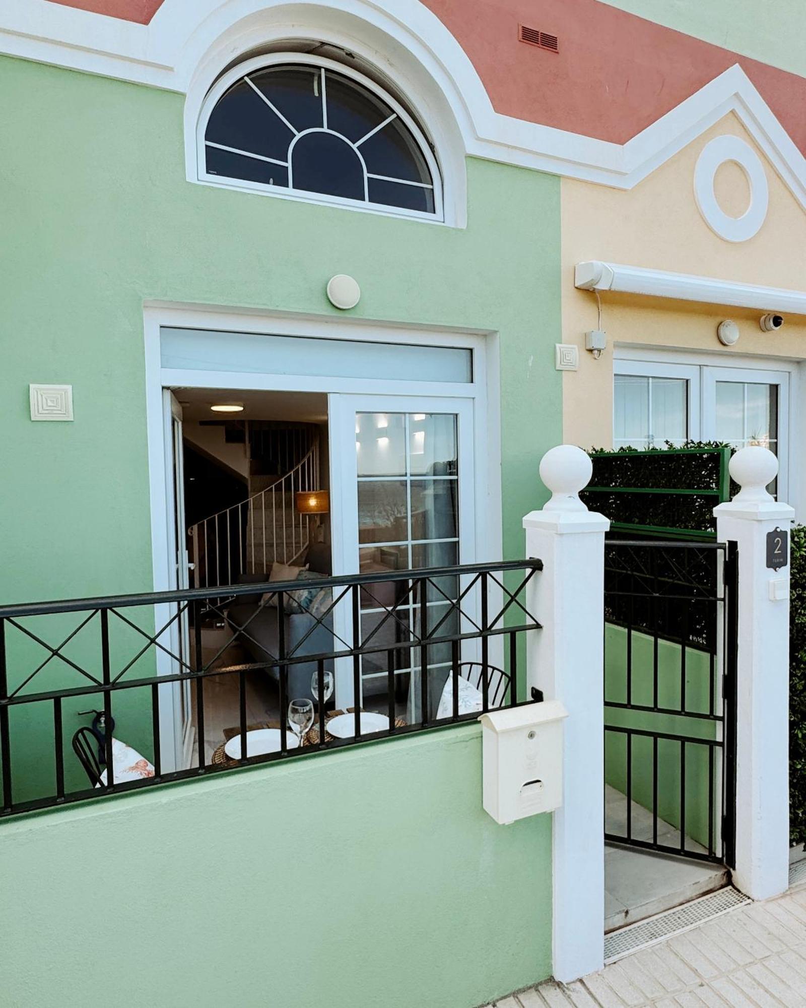 Unique Waterfront Duplex On The Mediterranean - Caleta, Catalan Bay Gibraltar Exterior foto